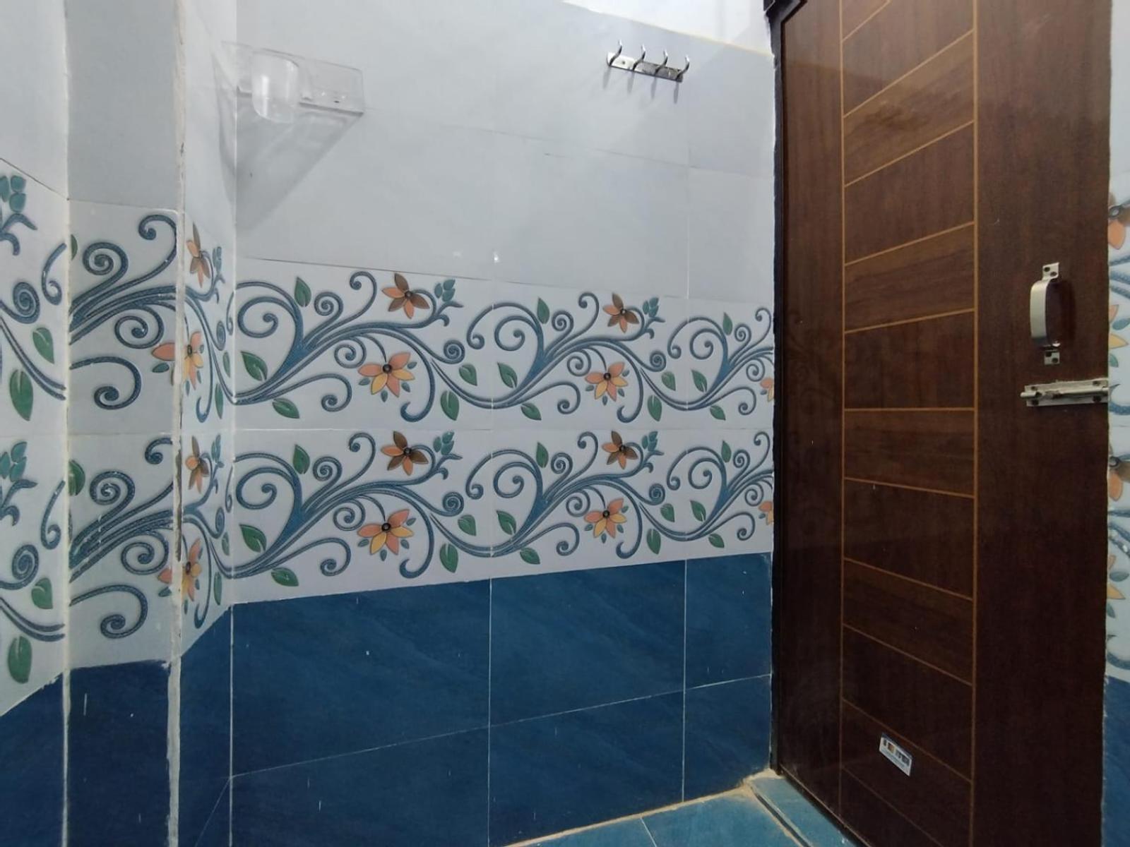 Triveni Sangam Guest House Allāhābād Junction エクステリア 写真